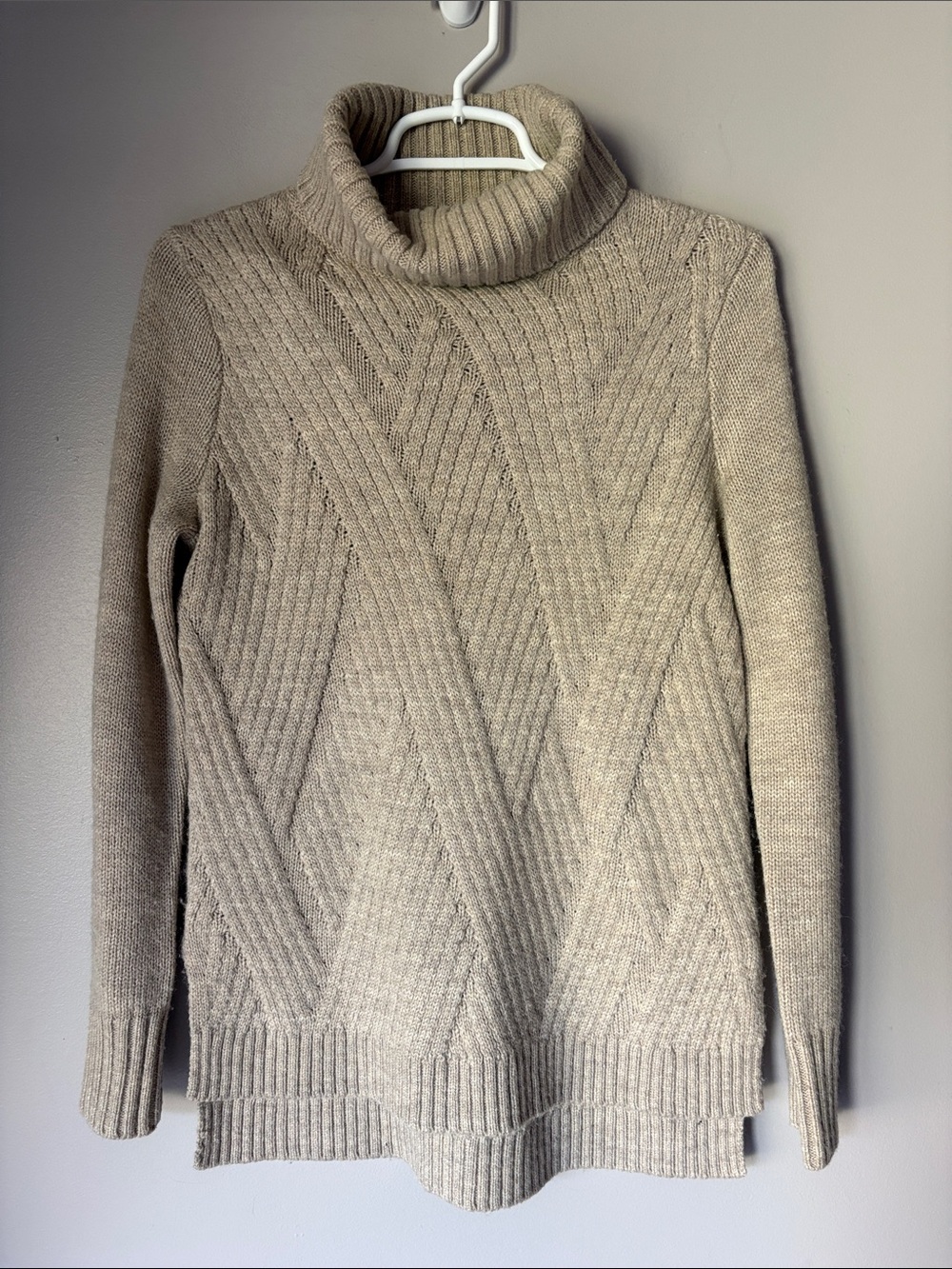 Vince Traveling Rib Turtleneck Minimalist Oatmeal Wool Alpaca Sweater